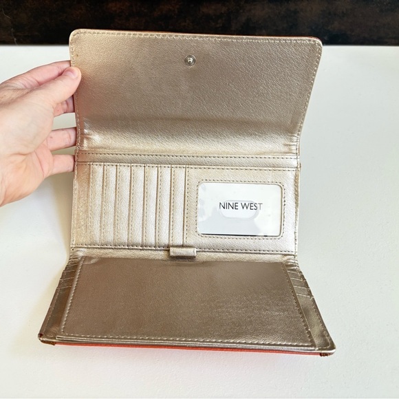 NWOT Nine West Wallet - Picture 6 of 7
